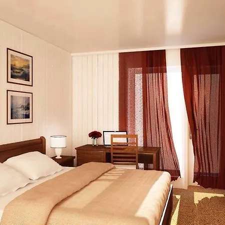 Hotel Iskander *